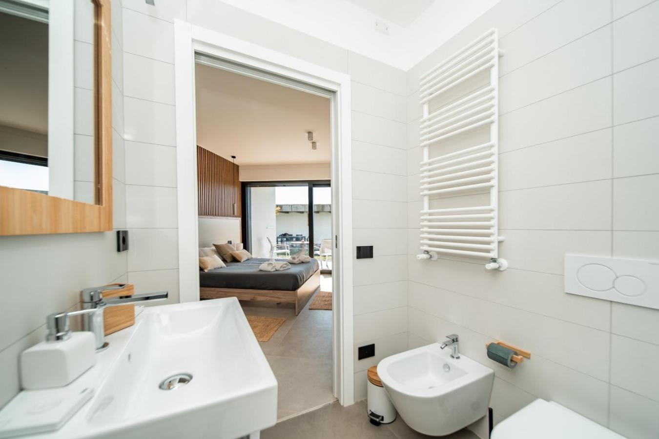 Luxury In The Jungle * Formello