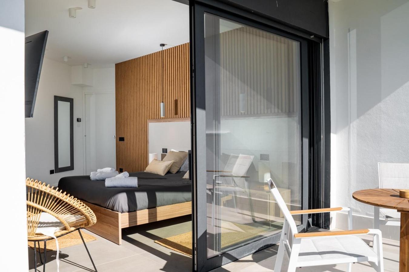 Luxury In The Jungle * Formello